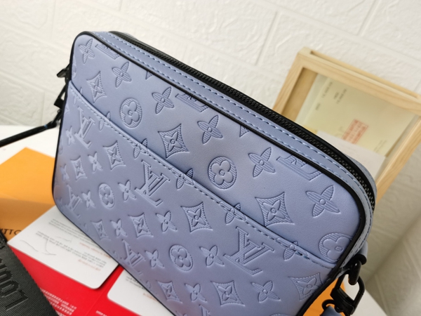 ルイヴィトンバッグ側面デザイン